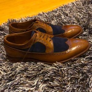 Kenneth Cole dress shoes, size 9